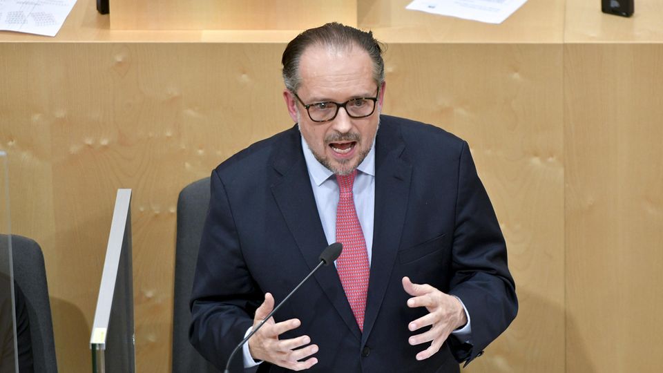 Alexander Schallenberg verkündet den bundesweiten Lockdown