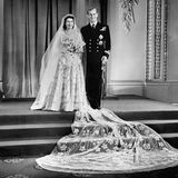 Elizabeth und Philip Mountbatten im Buckingham Palace nach ihrer Trauung