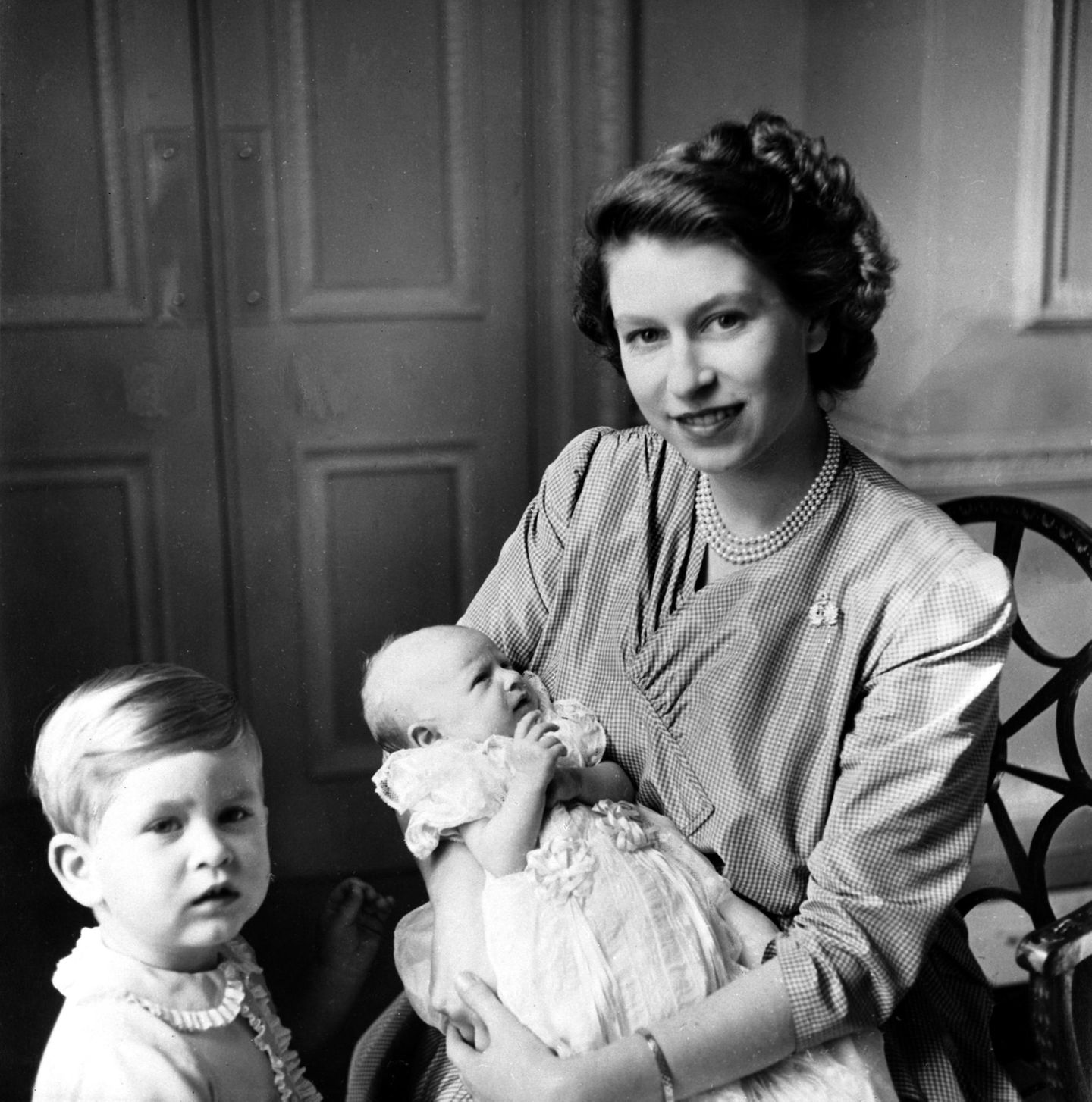 Elizabeth mit Anne und Charles