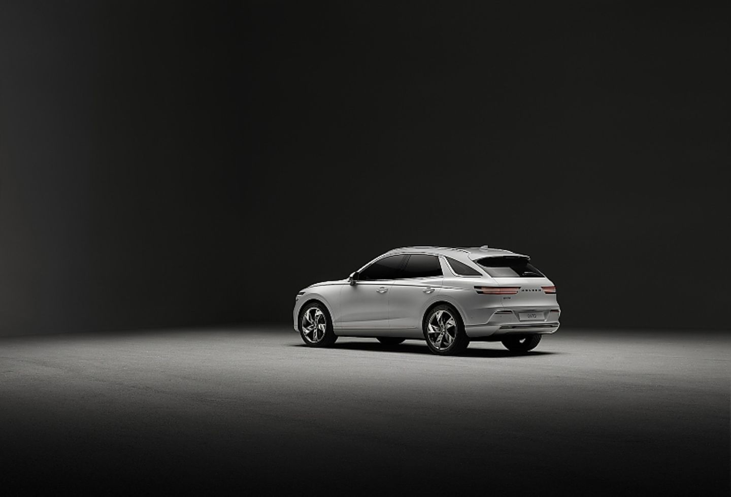 Genesis Electrified GV 70