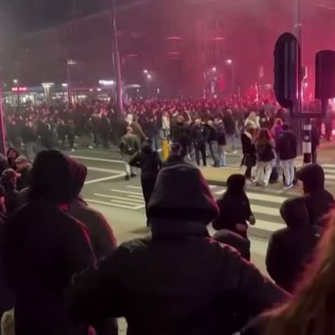 Belgien und Niederlande: Proteste gegen Corona-Beschränkungen arten in Gewalt aus