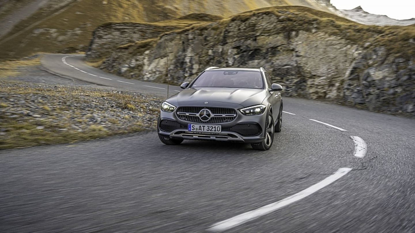 Mercedes C 220 d 4MATIC All-Terrain: Software-Kraxler Mercedes C 220 d 4MATIC All-Terrain: Software-Kraxler