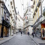 Graz, Österreich. Die leere Sporgasse am ersten Tag des erneuten Lockdowns.