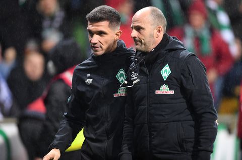 Danijel Zenkovic (l.), Interimstrainer von Werder Bremen, und der nächste Übergangs-Coach Christian Brand