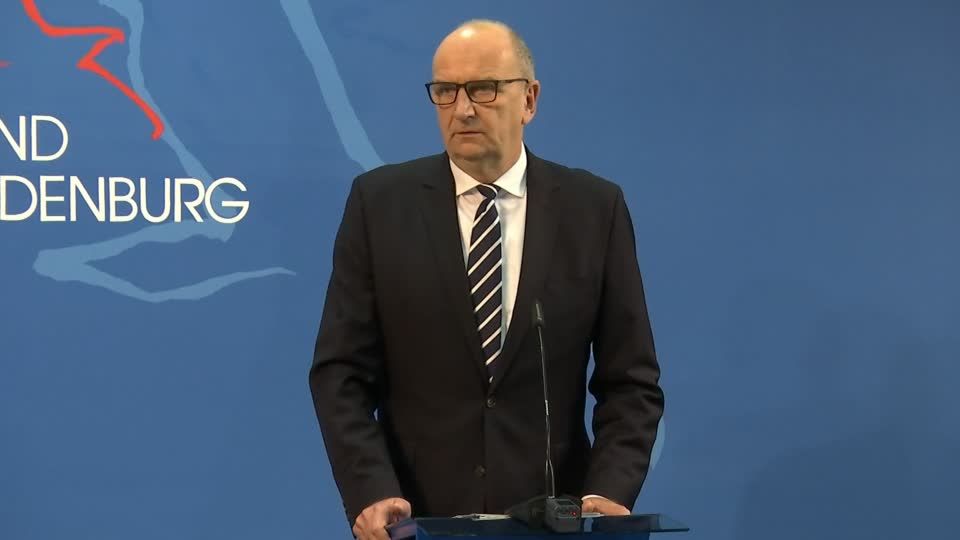 Video: Brandenburg verhängt bedingte Ausgangssperren in Corona-Hotspots Video: Brandenburg verhängt bedingte Ausgangssperren in Corona-Hotspots