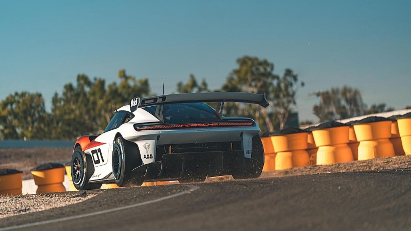 Out and about in the Porsche Mission R: Rescue for the racetrack