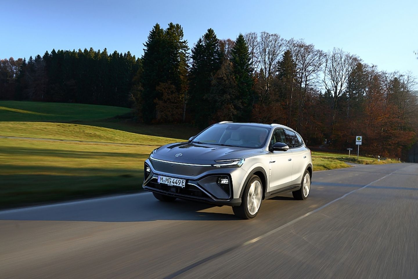 MG Marvel R Electric AWD