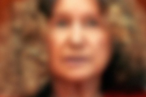 Extrem unscharfes Bild von Elise Eichner