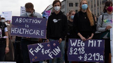 Demo gegen Paragraf 219a