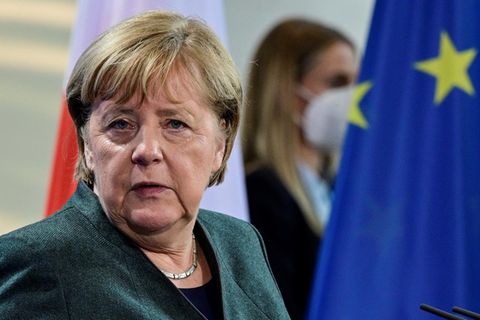 Kanzlerin Angela Merkel droht Konsequenzen bei Angriff auf die ukrainische Souveränität an
