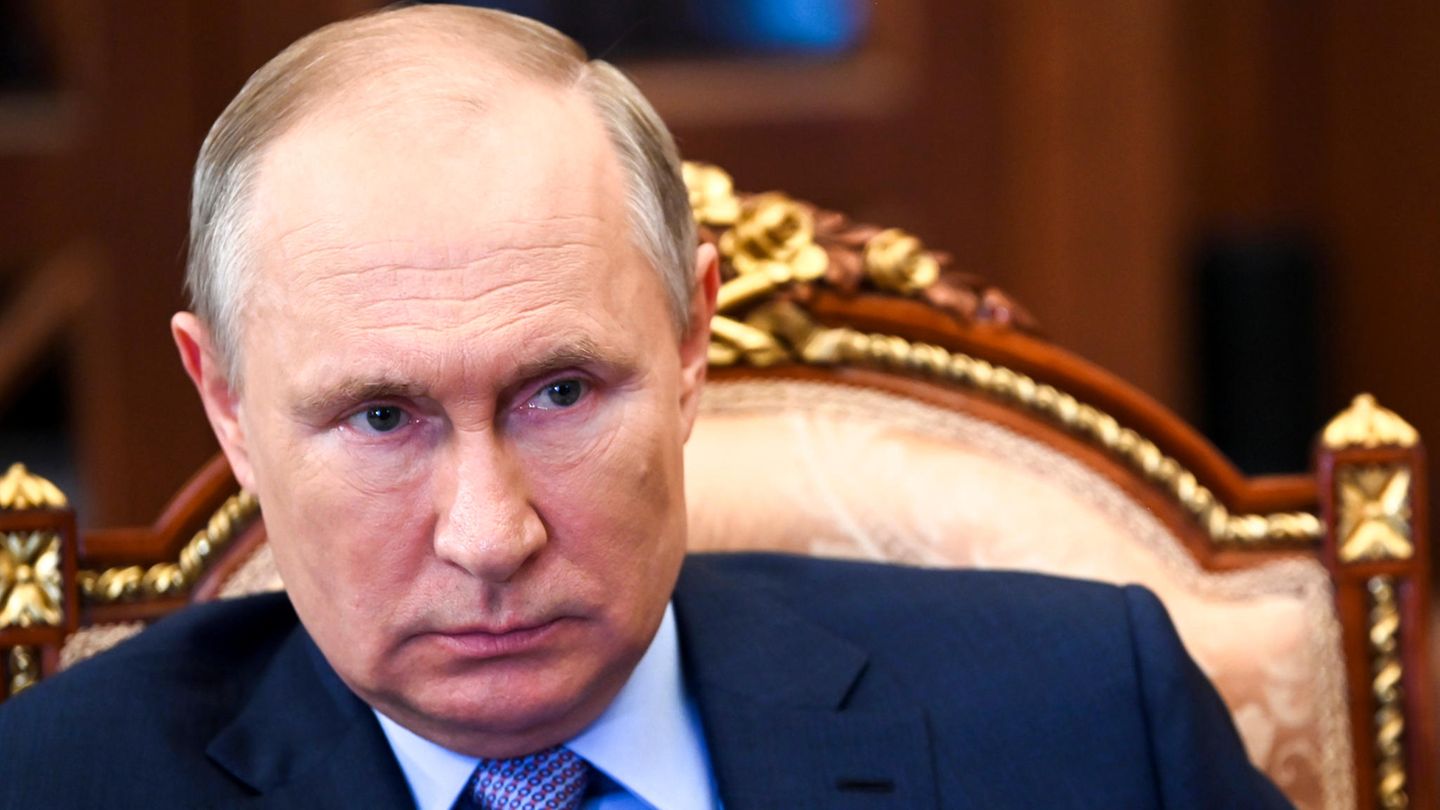 Torture in Russia’s prisons – Putin releases the head of the prison administration