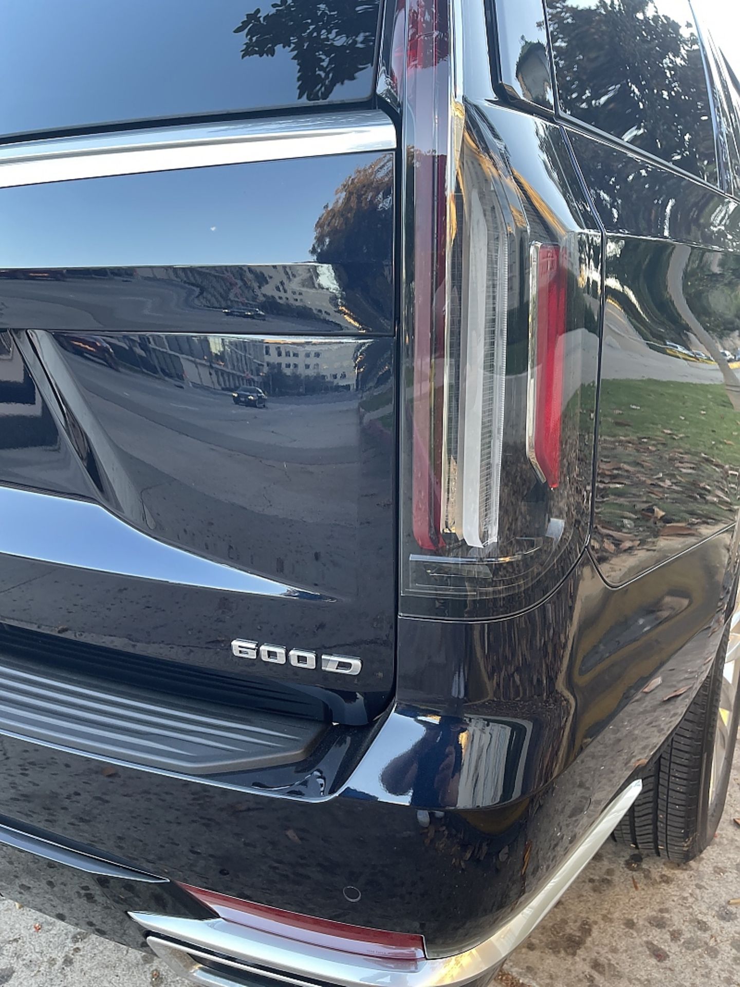 Cadillac Escalade 600 D