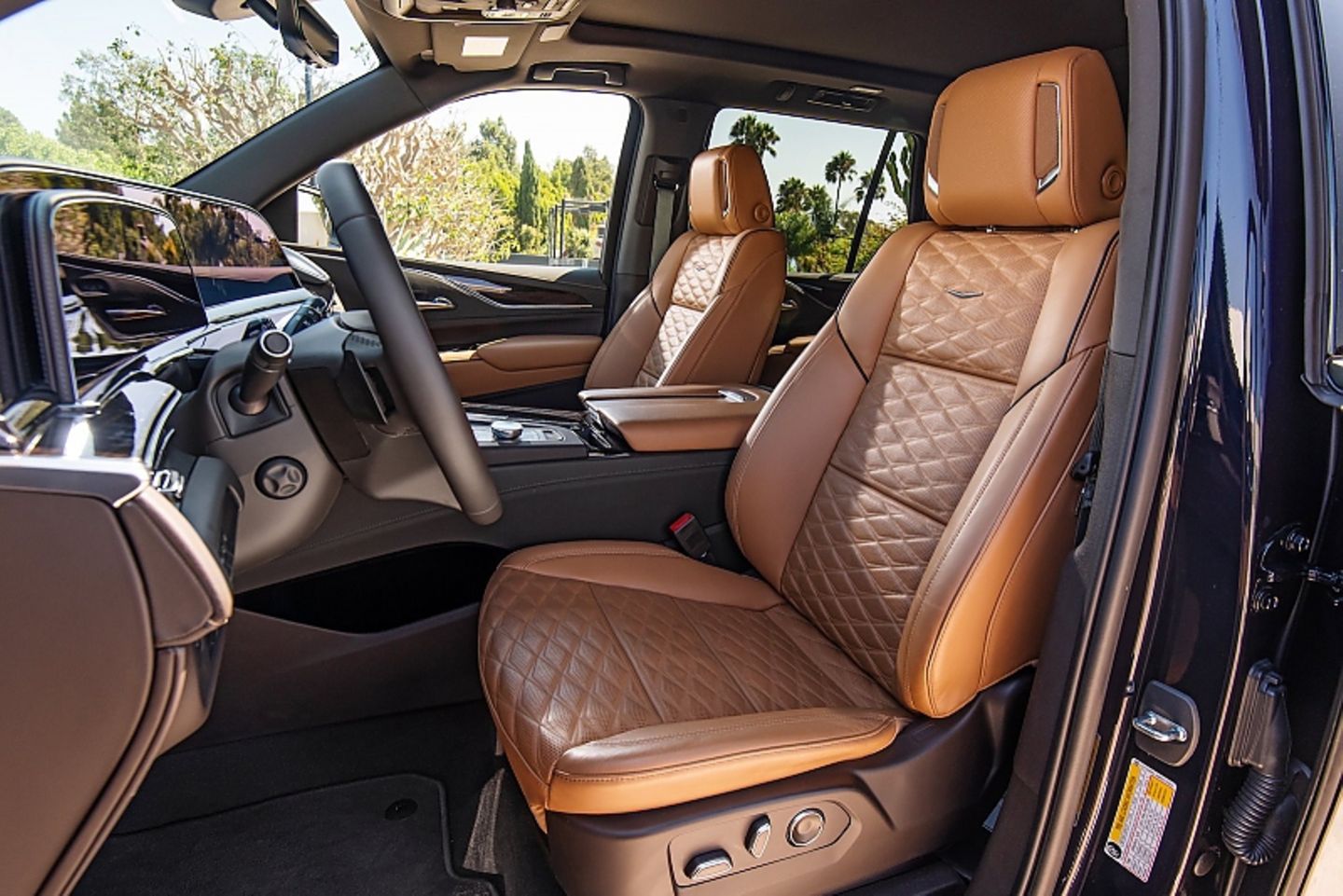 Cadillac Escalade 600 D