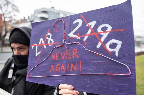 Abtreibung: Demonstranten protestieren gegen die Paragrafen 218 und 219a