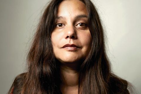 Schriftstellerin Mithu Sanyal: "Wir vergessen ja leicht, dass Abtreibung in Deutschland nach wie vor eine Straftat ist"