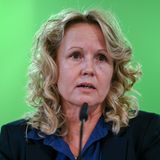 Mit Steffi Lemke besetzt eine erfahrene Umweltpolitikerin das Ministerium für Umwelt, Naturschutz, nukleare Sicherheit und Verbraucherschutz. Die 53-Jährige aus Sachsen-Anhalt wird auffallend oft als schnörkellos und geradeheraus charakterisiert. Elf Jahre lang war sie Bundesgeschäftsführerin der Grünen.