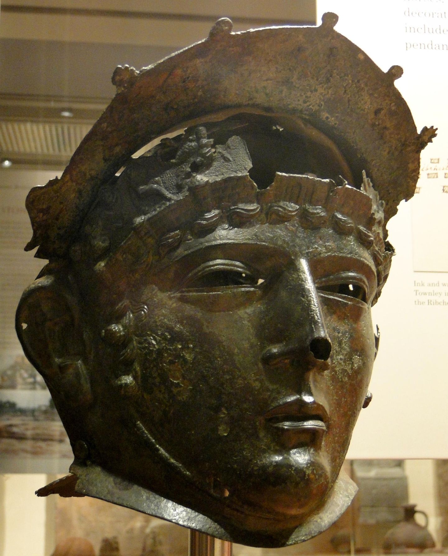 Der Ribchester Helm