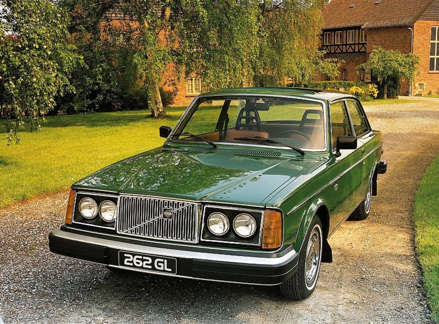 Volvo 262 C