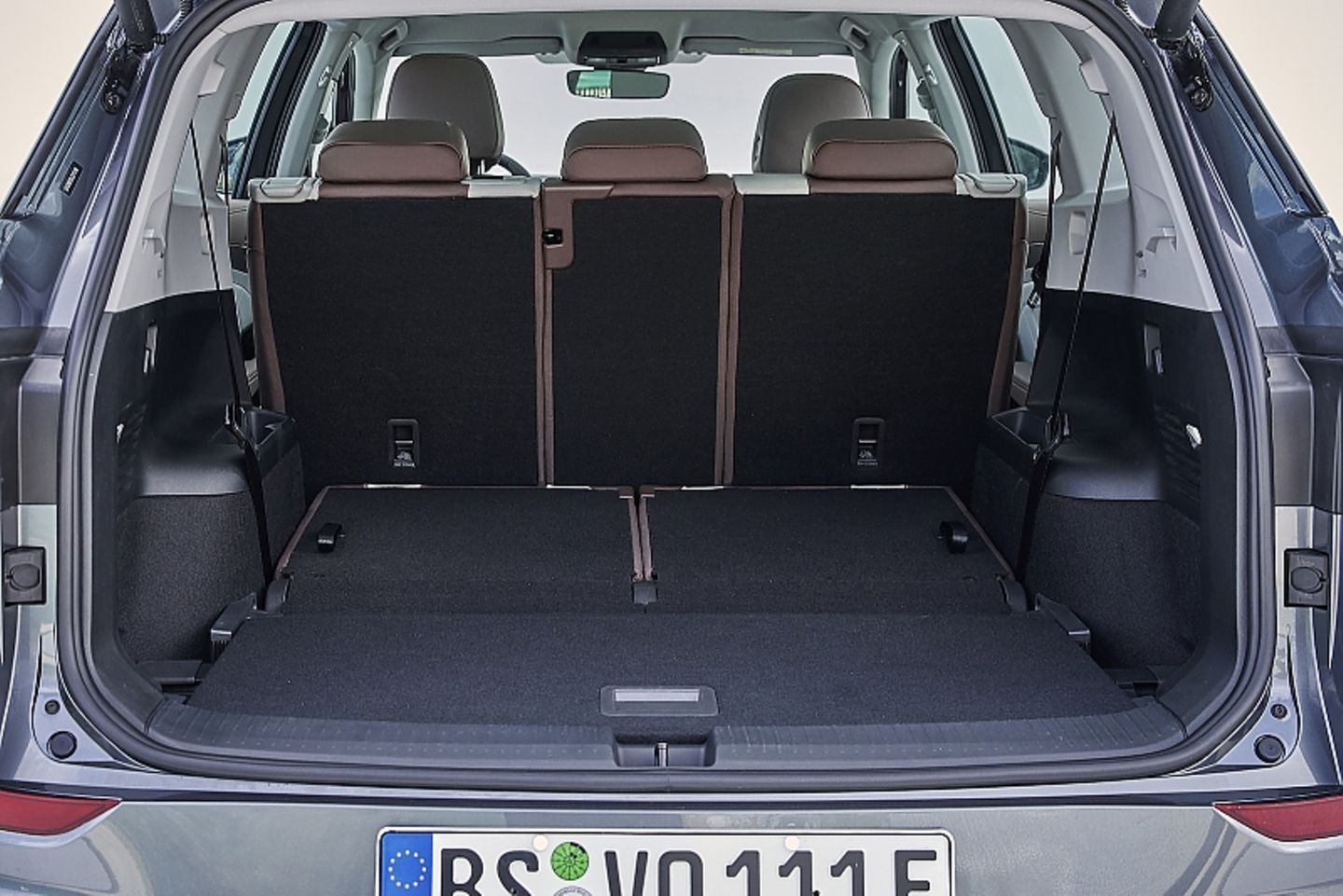 VW ID.6 2022