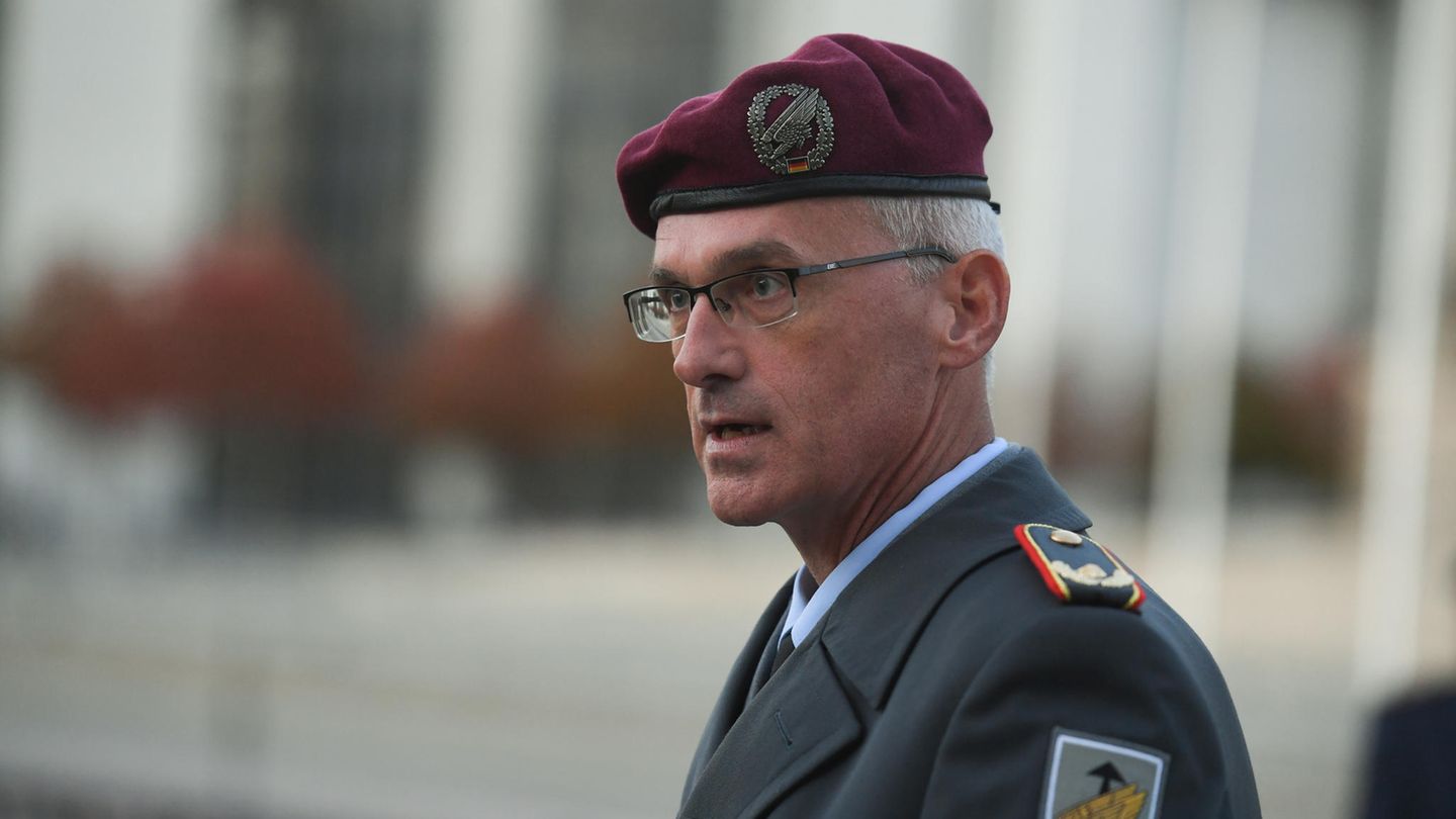 Bundeswehr General Jens Arlt describes the dramatic evacuation mission at Kabul Airport in the star: “A dilemma that worries us morally”