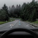 So könnte die WayRay-Navigation aussehen