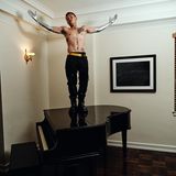 Im Oktober steigt der chinesisch-stämmige Rapper Bohan Phoenix auf den Flügel.