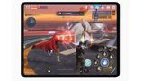 iPad Game des Jahres – Marvel Future Revolution  Der Hype um die Marvel-Comic-Helden reißt auch nach Jahren nicht ab. "Marvel Future Revolution" fängt die Faszination in einem umfangreichen und schön gestalteten Actiongame ein. Dabei gibt es Dutzende Helden, viel Action und Liebe zum Detail. Wer möchte, kämpft sich sogar im Koop-Modus mit Freunden durch die Comic-Welt. Kosten muss das nichts: "Marvel Future Revolution" ist gratis, wer Geld ausgibt, erhält aber einige Vorteile.