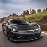 Werden im Fahrmodus Furiosa die 1.400 kW / 1.900 PS und das maximale Drehmoment von 2.360 Newtonmetern freigeschaltet, stürmt de