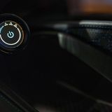 Der Automatik-Drehknopf klickt wertig