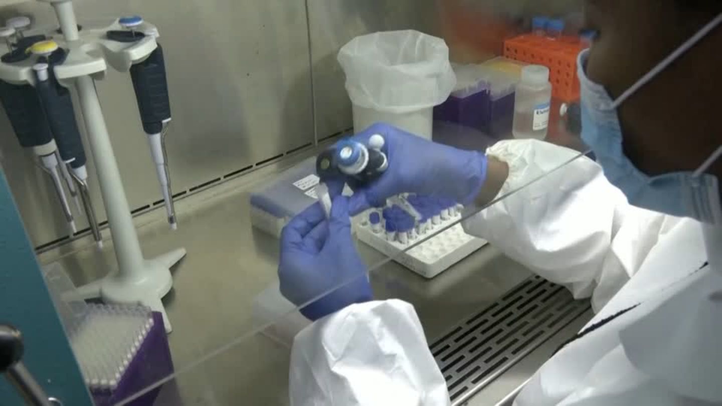 Video Wissenschaftler erforschen die Eigenschaften der Omikron