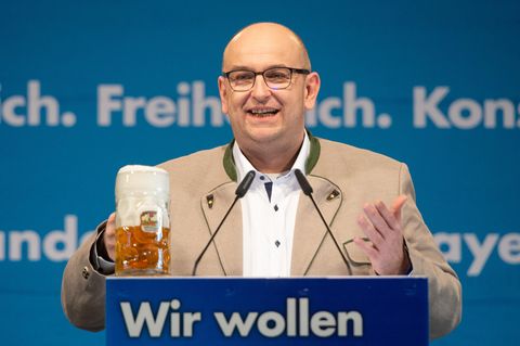 Stephan Protschka, seit Oktober Vorsitzender der AfD Bayern, liest die Chatgruppe ""Alternative Nachrichtengruppe Bayern" nach eigenen Angaben nicht mit (Archivbild vom Februar 2021)