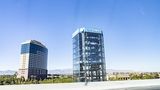 Die Carvana Auto-Slot-Machine in Las Vegas befindet sich in der Nähe des Las Vegas Freeway