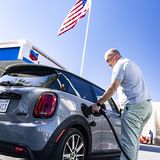 Mini Cooper SE Roadtrip USA