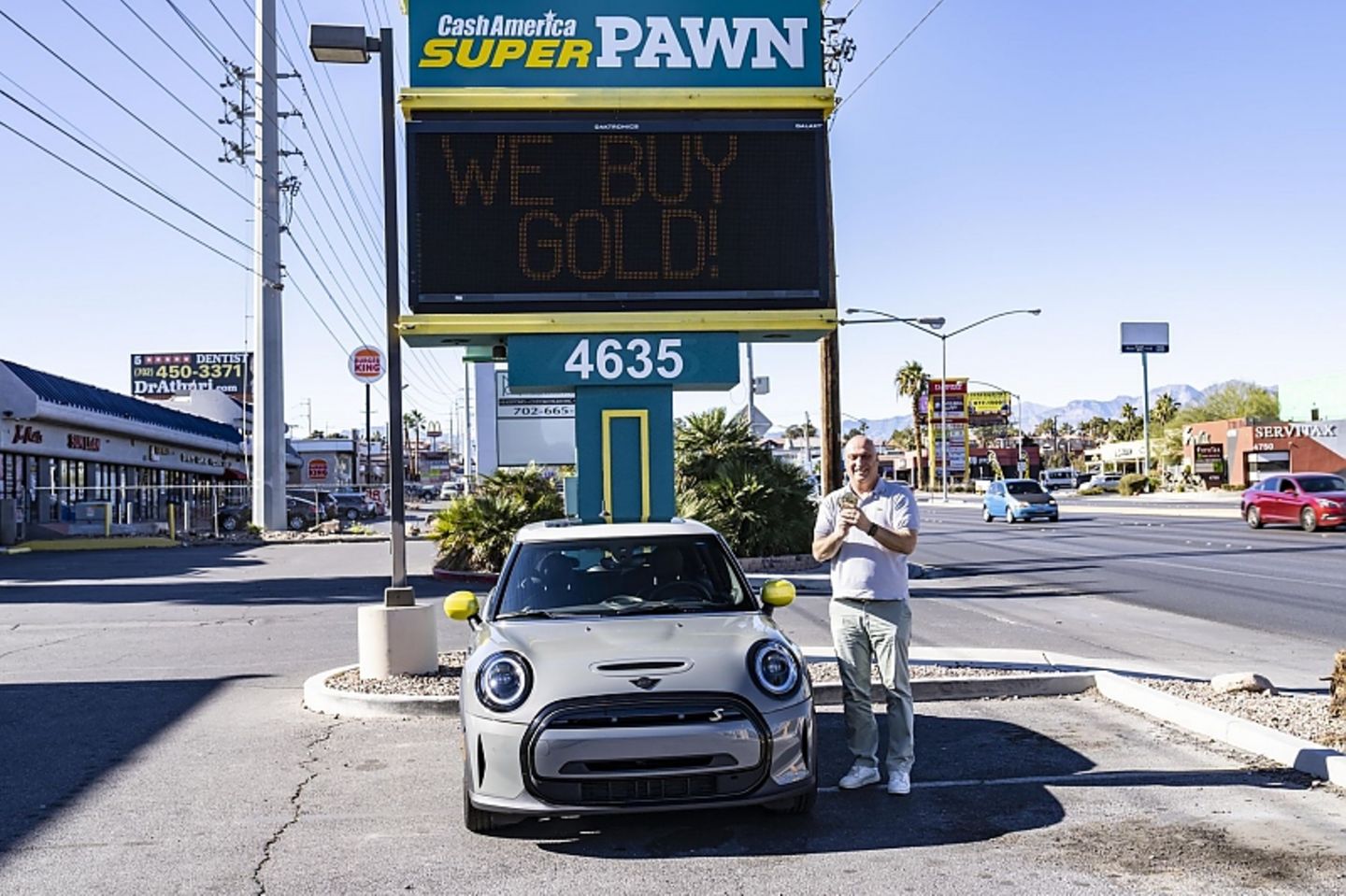 Nein, wir haben den Mini Cooper SE nicht versetzt