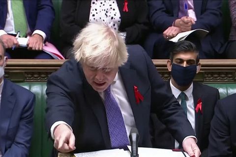 Britischer Premier: Johnson gibt Weihnachtsfeier während Lockdown zu – und gerät im Parlament heftig unter Beschuss