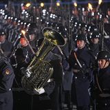 Bundeswehr-Kapelle läuft ein