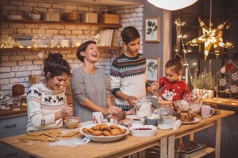 Alle Jahre wieder: Die Weihnachtsbäckerei in den eigenen vier Wänden
