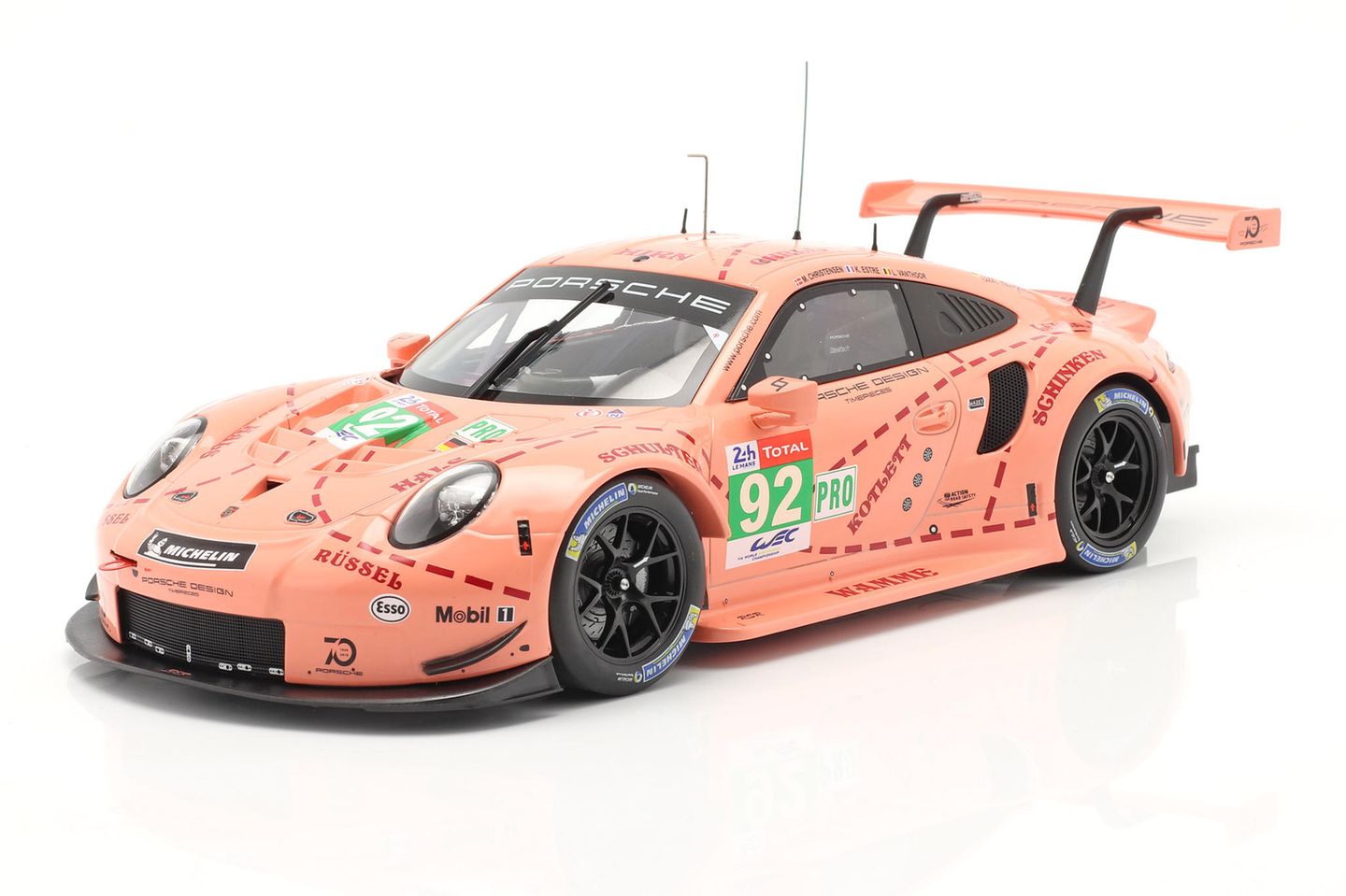 Sieger Kategorie K  Sammeln: 1:18 aktuell  Porsche 911 (991) RSR „Pink Pig“, Nr. 92  Ixo für CMR, Preis: 69,95 Euro