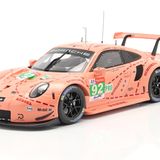 Sieger Kategorie K  Sammeln: 1:18 aktuell  Porsche 911 (991) RSR „Pink Pig“, Nr. 92  Ixo für CMR, Preis: 69,95 Euro