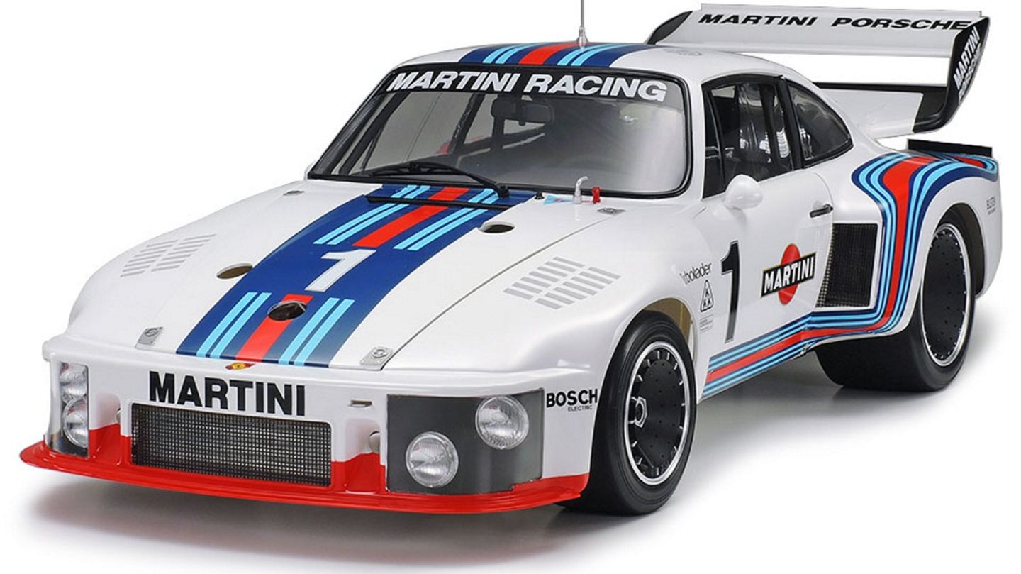 Sieger Kategorie Q  Modellbau: Diverse Maßstäbe  Porsche 935 „Martini“  Tamiya in 1:12, Preis: 139,99 Euro