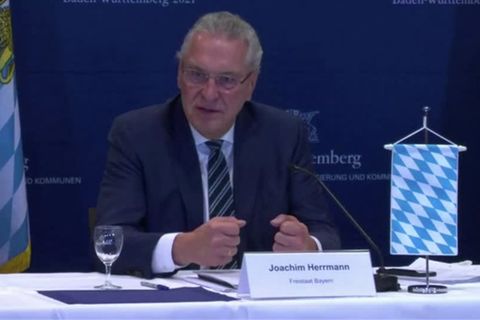 Video: Innenminister - Polizei überwacht Einhaltung von Corona-Regeln