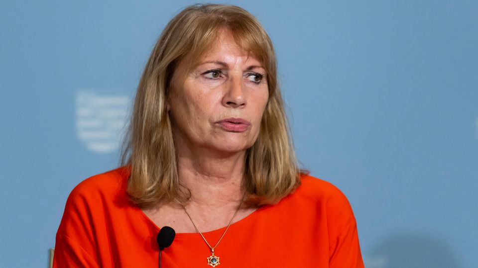 Sachsens Gesundheitsministerin reagiert nach Fackel-Aufmarsch vor ihrem Haus: "widerwärtig und unanständig":