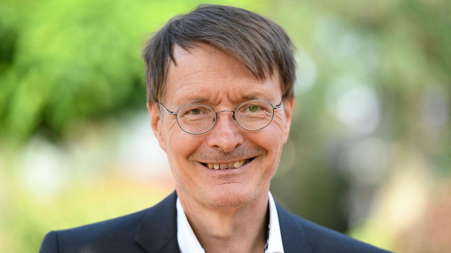 Der SPD-Politiker Karl Lauterbach soll neuer Gesundheitsminister werden Der SPD-Politiker Karl Lauterbach soll neuer Gesundheitsminister werden