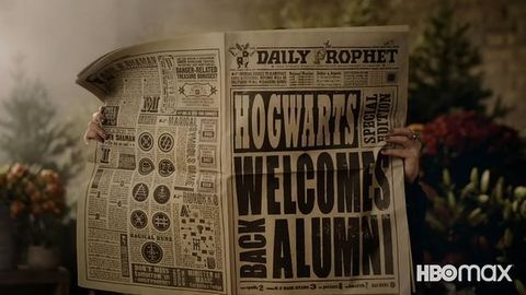 Trailer-Ausschnitt aus "Harry Potter und die Rückkehr nach Hogwarts" mit der Titelseite des Tagesproheten