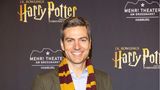 "Tagesthemen"-Moderator Ingo Zamperoni kam im Gryffindor-Schal zur "Harry-Potter"-Premiere in Hamburg
