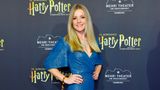 Schauspielerin und Synchronsprecherin Kim-Sarah Brandts auf dem Roten Teppich der "Harry-Potter"-Premiere