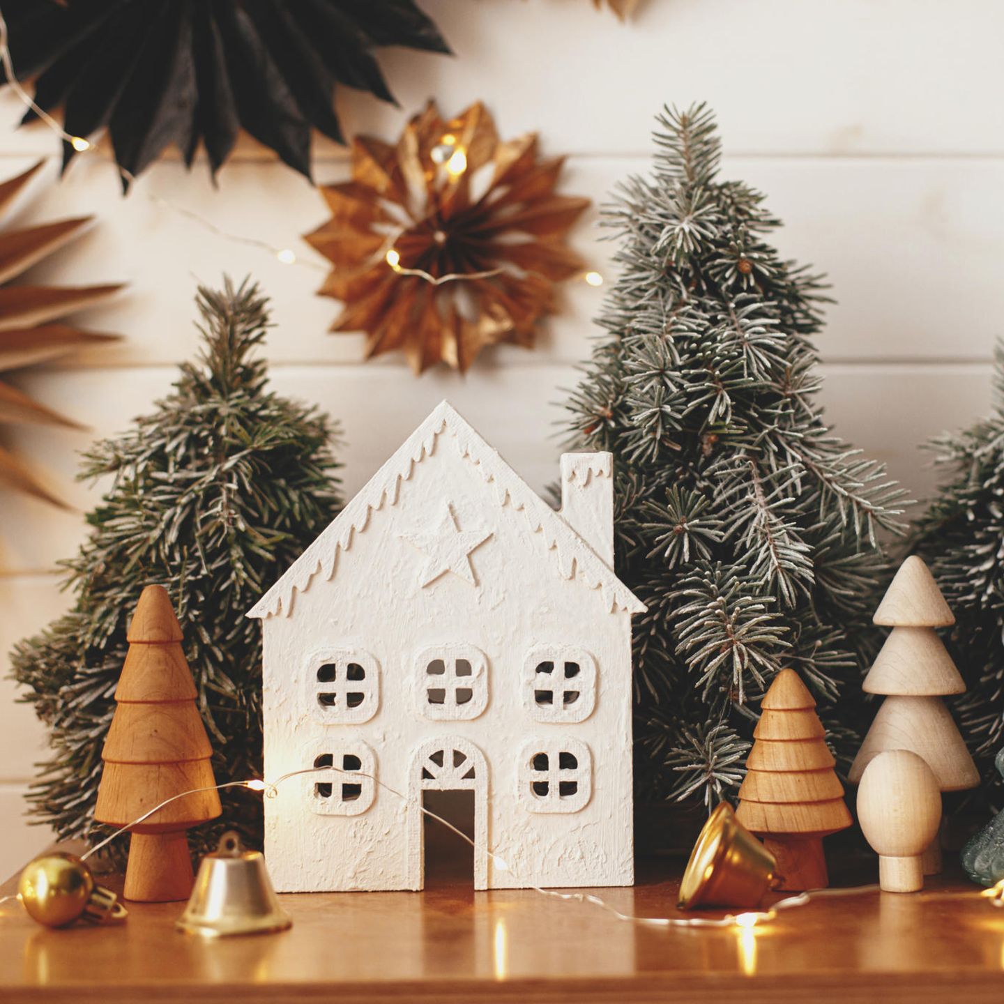 Skandinavische Weihnachtsdeko: 6 stilvolle Ideen frs Wohnzimmer | STERN.de