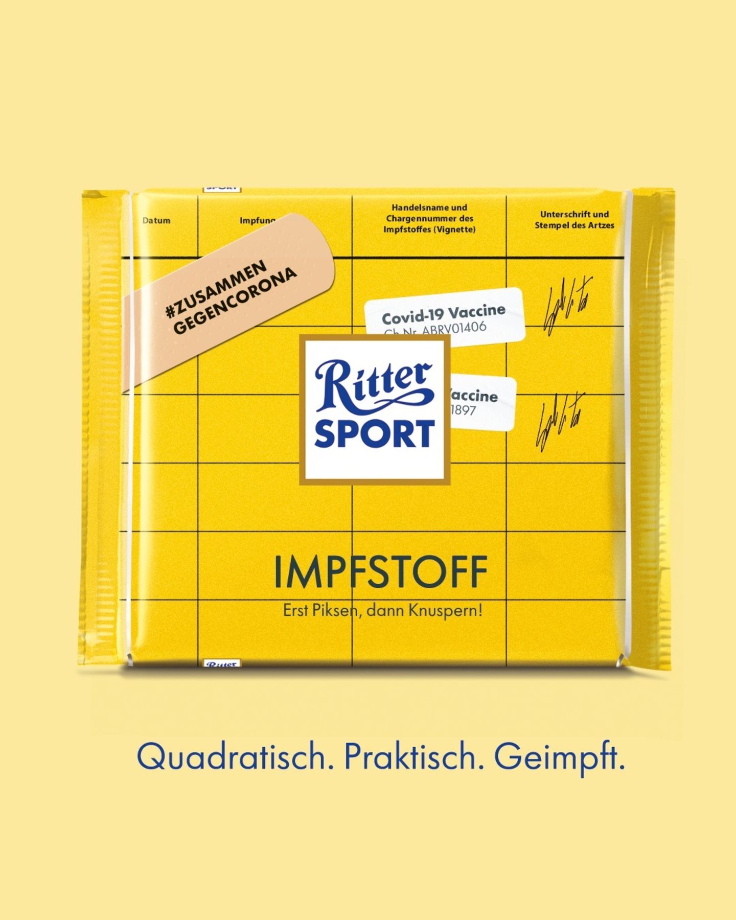 So eine Tafel Ritter Sport ist "Quadratisch, praktisch, gut". Für #ZusammenGegenCorona wurde das Design an einen Impfpass angelehnt. Darunter steht "Quadratisch, praktisch, geimpft". 