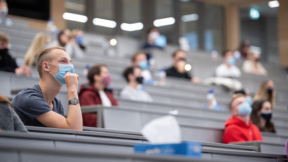 Im Wintersemester ging es wieder zurück in den Hörsaal