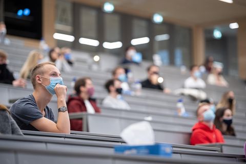 Im Wintersemester ging es wieder zurück in den Hörsaal